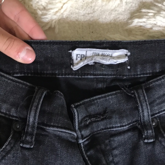 Free people black distressed jeans - Picture 2 of 3